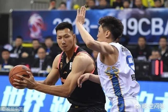 请问！今年cba广东宏远和深圳的差距大不大？
